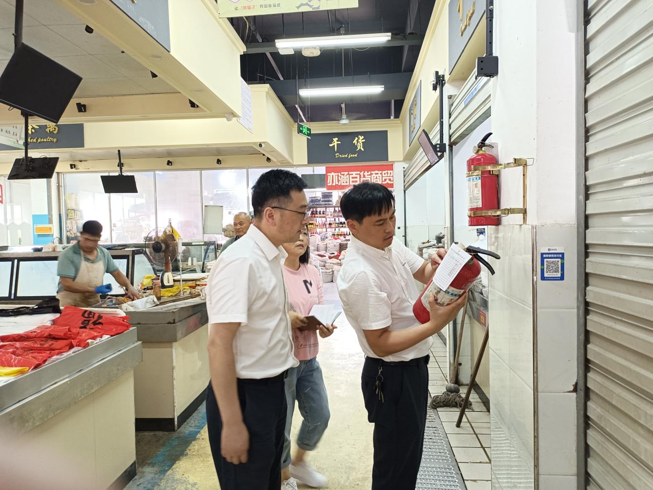 管好“菜籃子”，守護(hù)“大民生”國資運(yùn)營公司開展菜市場大巡查